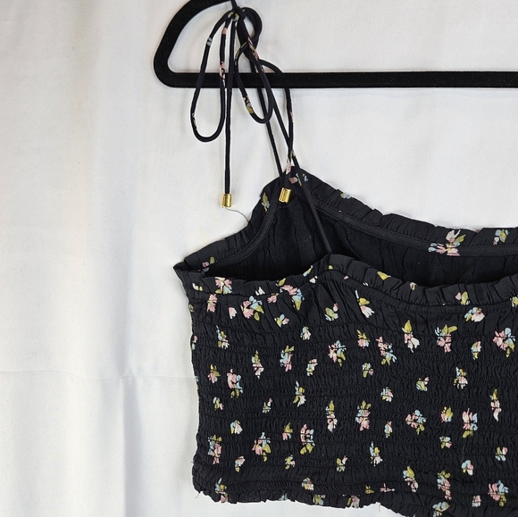 Free People Black Floral Smocked Cropped Tie At Shoulder Summer Top Sz S. - Picture 7 of 10